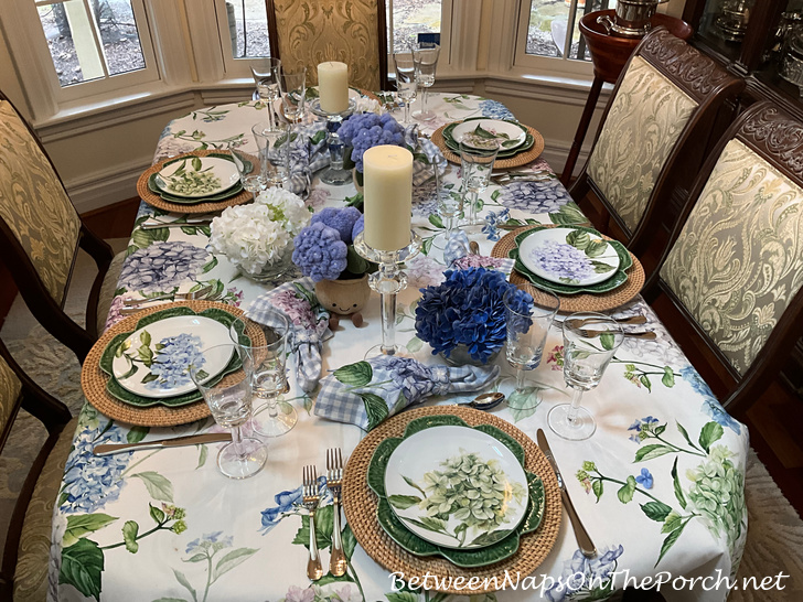 Beautiful Hydrangea Dinnerware