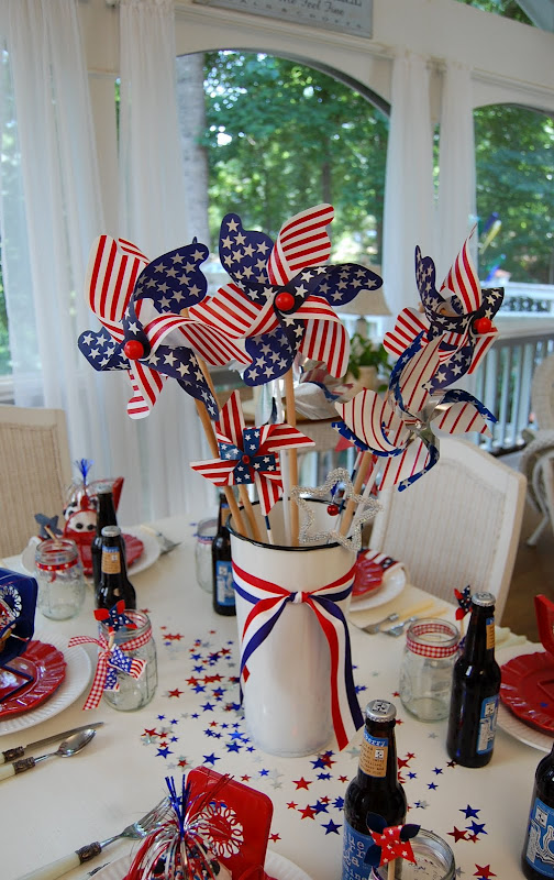 A Patriotic Celebration Table Setting   1.JPG