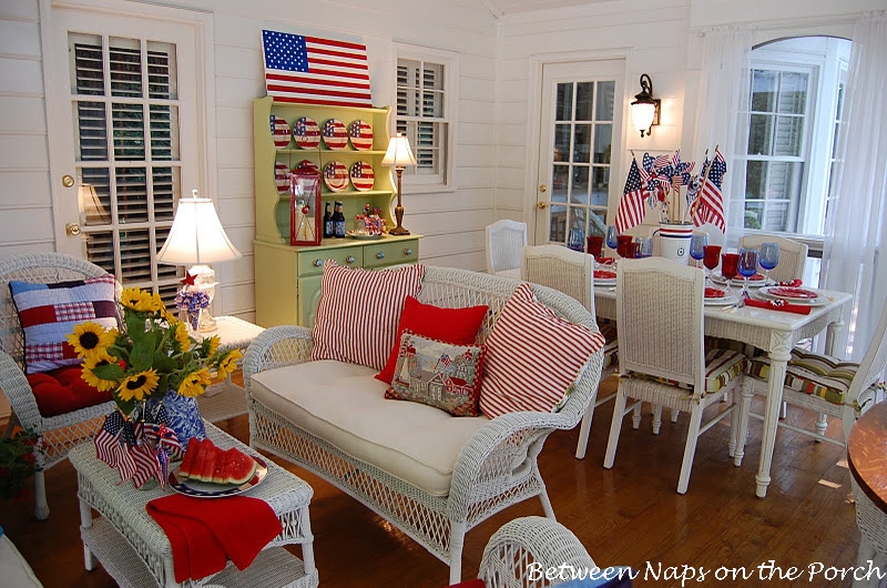Screened-in Porch Decorated for the 4th of July
