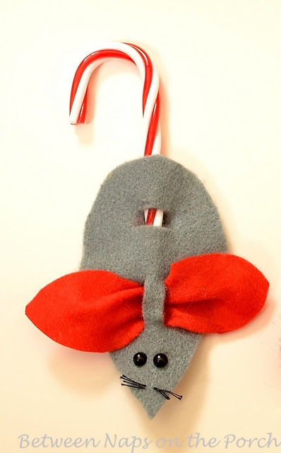 How to Make Christmas Mice Ornaments or Present Toppers