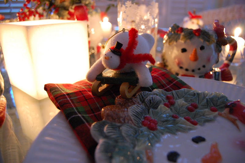 Winter Christmas Snowman Table Setting