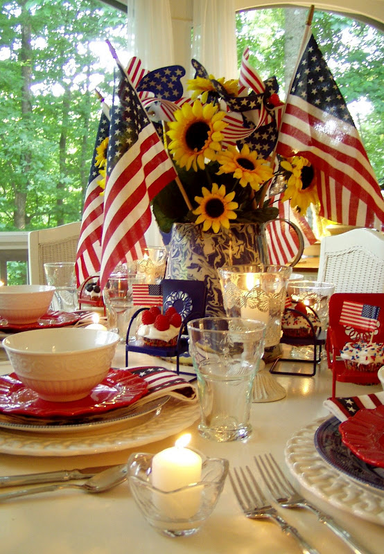 4th of July Table Setting and Decorating Ideas