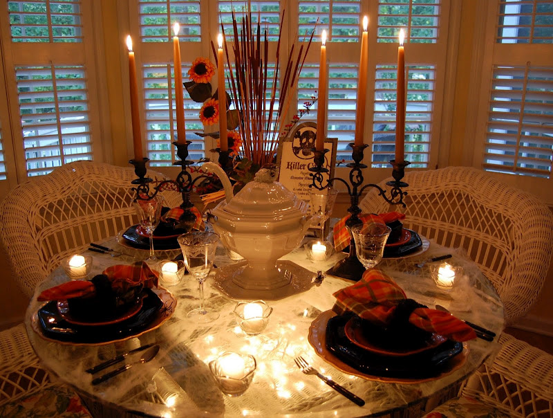 Halloween Tablescape and decorating