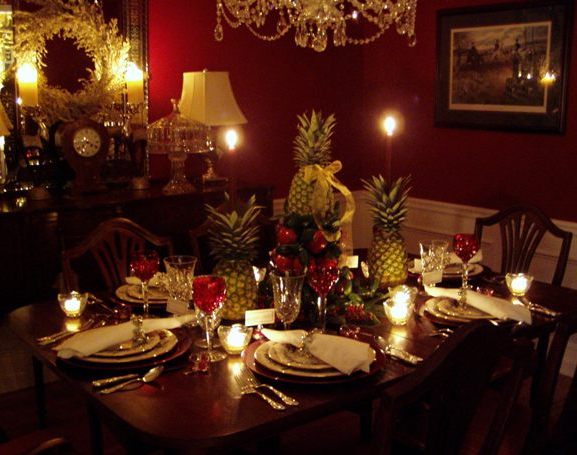 Colonial Williamsburg Christmas Table Setting with Apple Tree Centerpiece